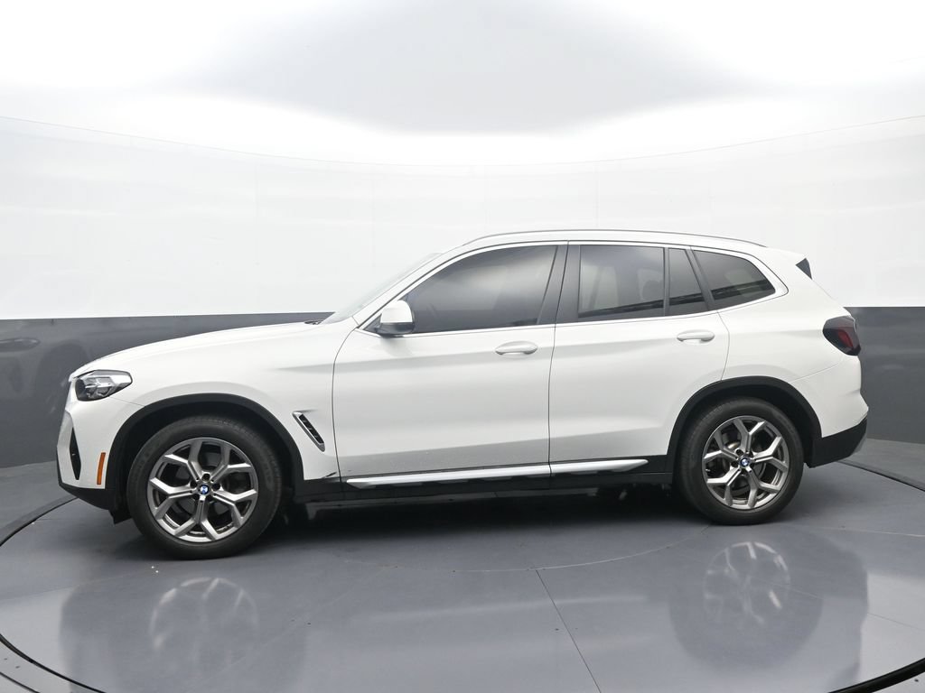 Used 2024 BMW X3 xDrive30i w/ Premium Package w/ZPA AWD/4WD image 4