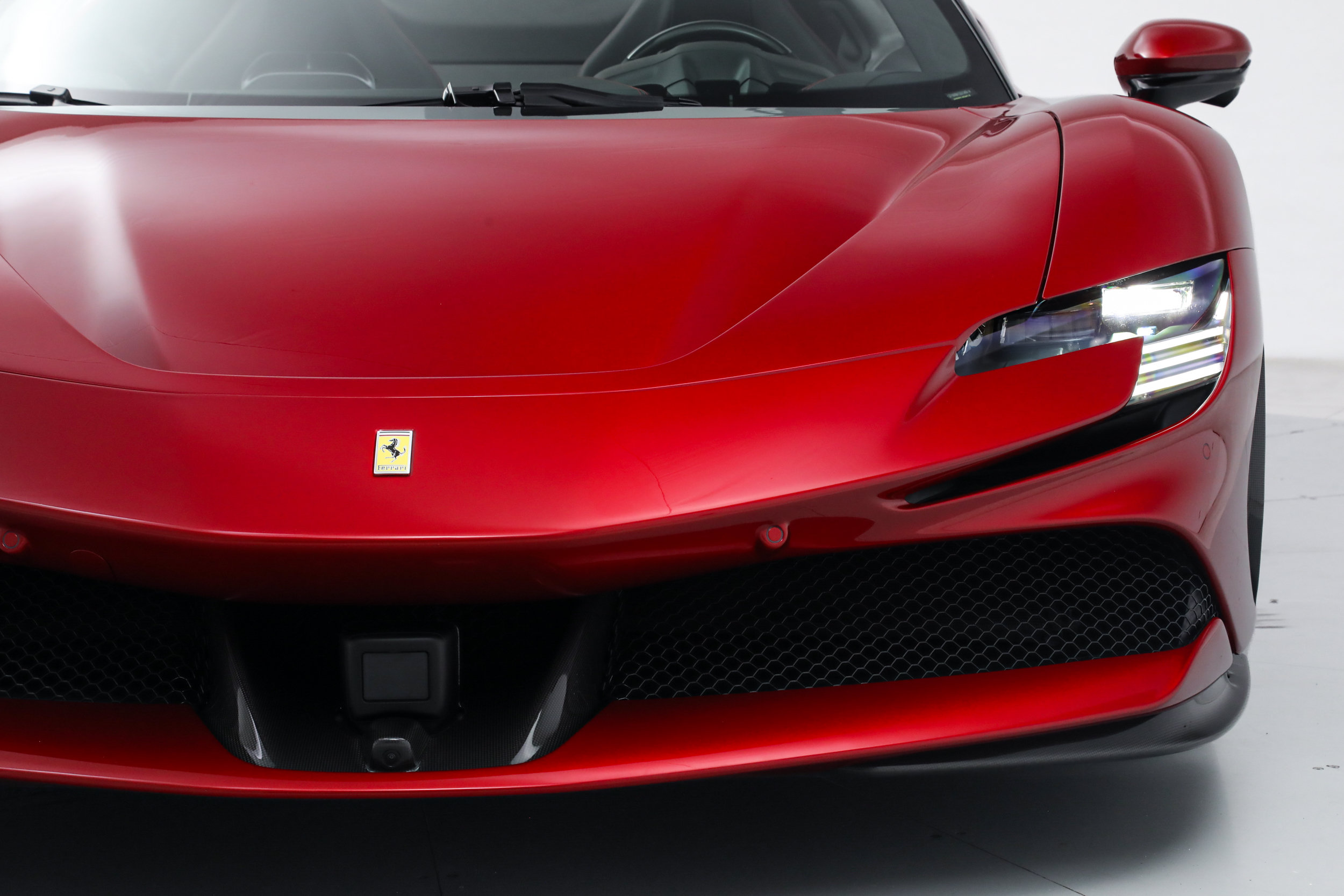 Certified 2025 Ferrari SF90 Spider AWD/4WD image 20