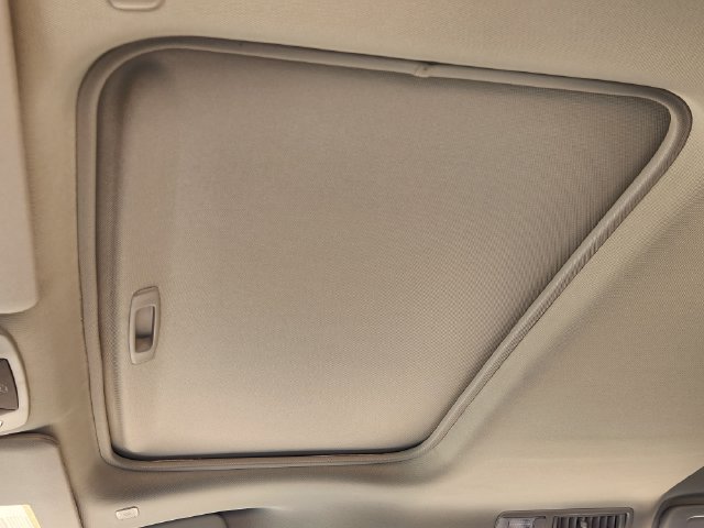 New 2026 Toyota Sienna XLE FWD image 19
