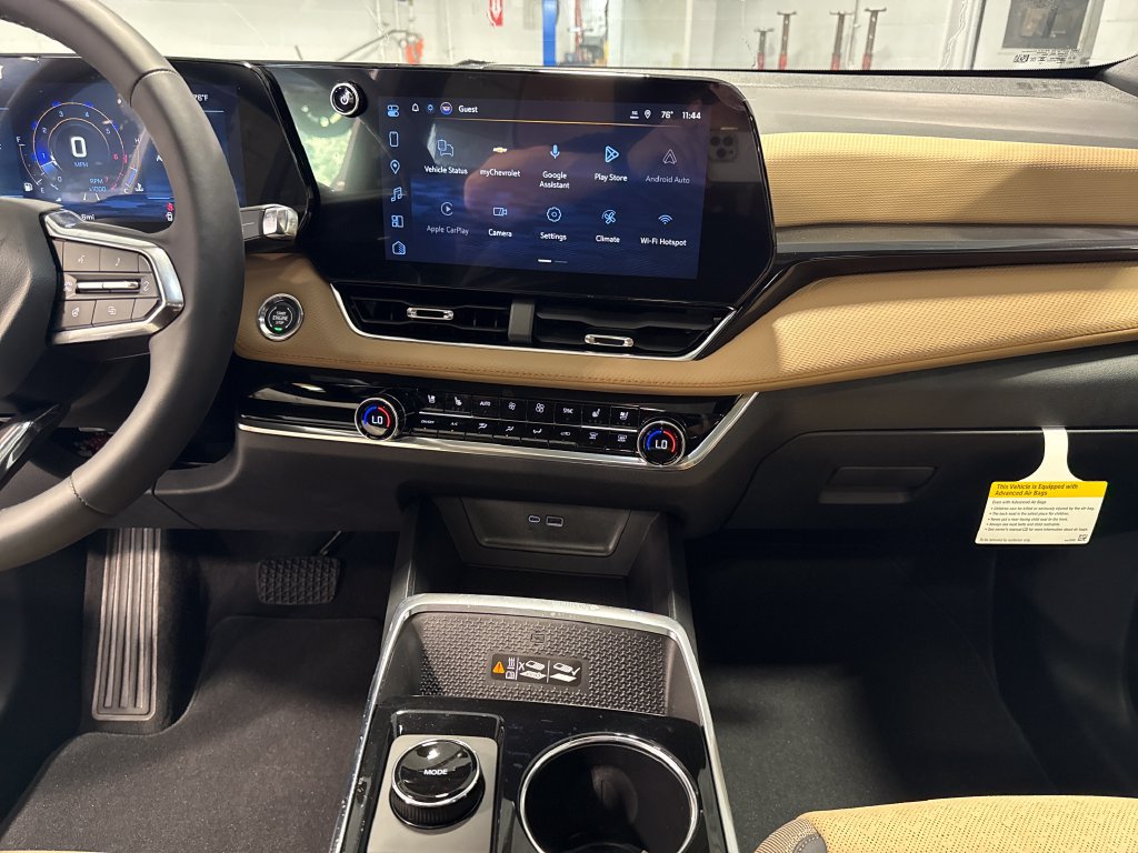 New 2027 Chevrolet Equinox ACTIV w/ Safety and Technology Package AWD/4WD image 11
