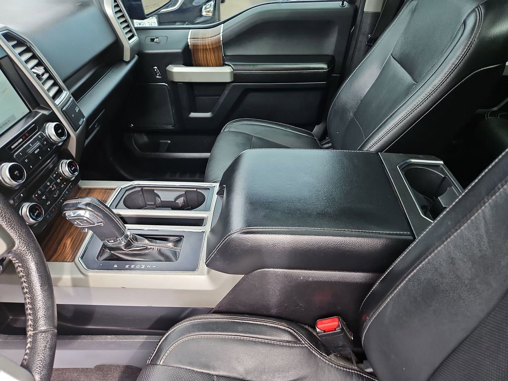 Used 2016 Ford F150 Lariat w/ Equipment Group 502A Luxury AWD/4WD image 26