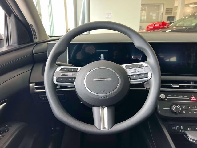 Used 2026 Hyundai Tucson SE image 15