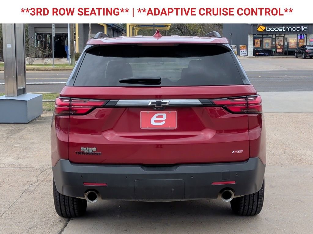 Used 2022 Chevrolet Traverse RS image 7
