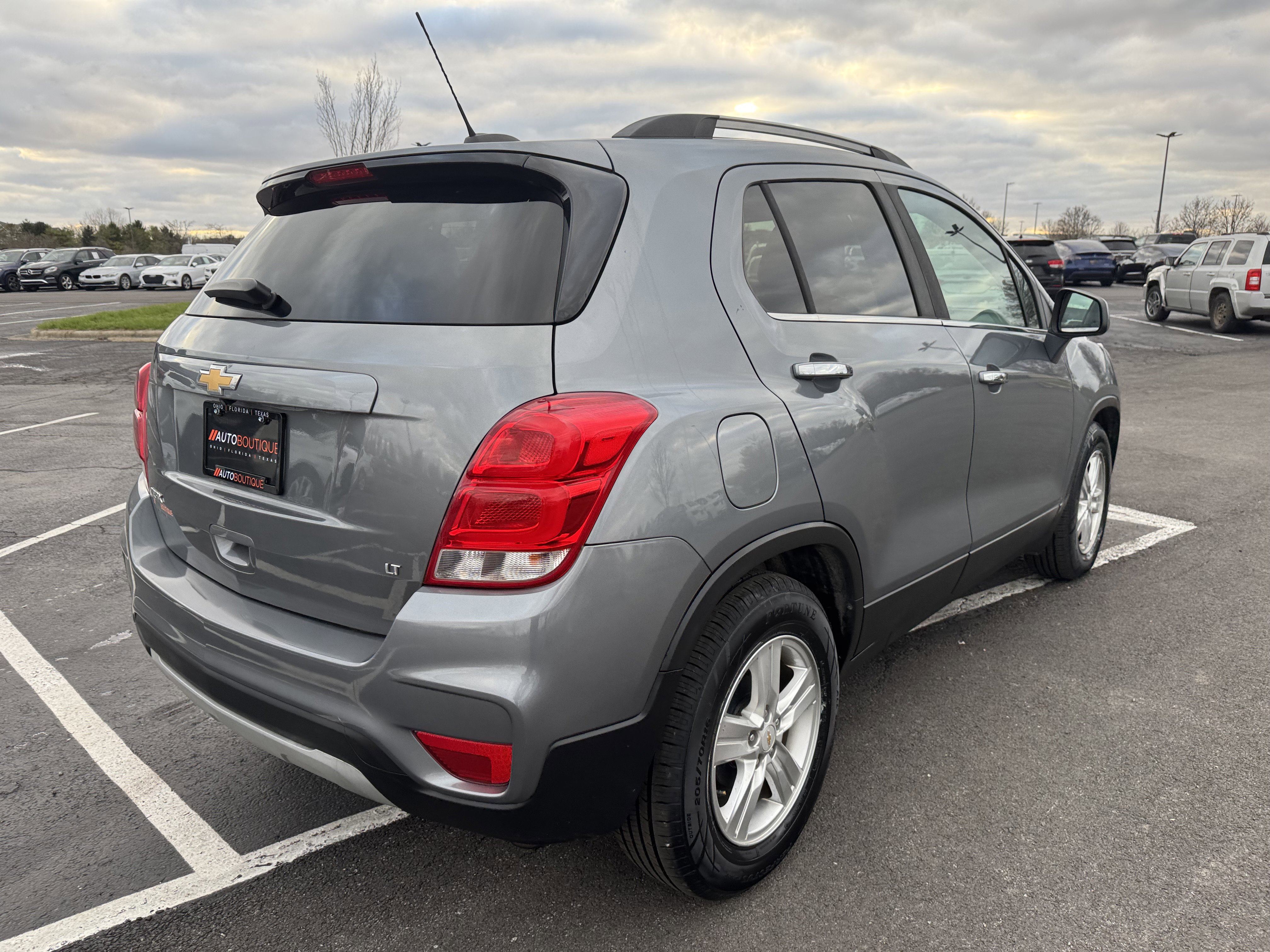 Used 2019 Chevrolet Trax LT w/ LT Convenience Package image 15