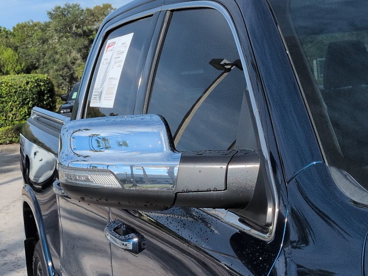 Used 2022 RAM 1500 Laramie RWD image 11
