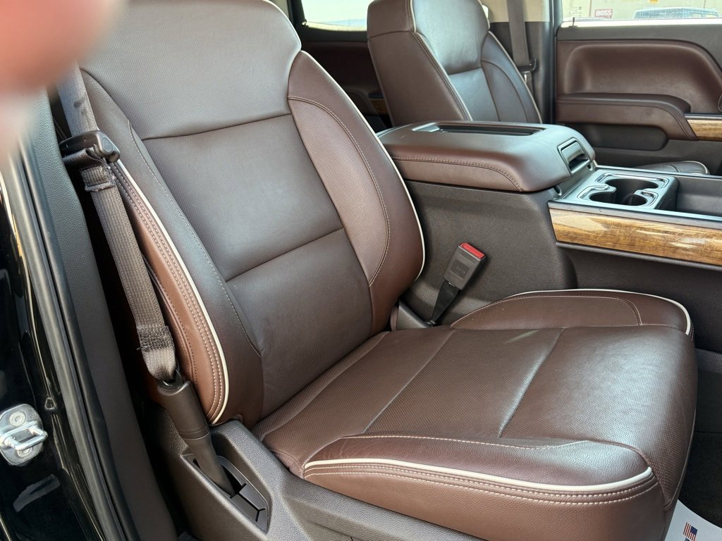 Used 2017 Chevrolet Silverado 1500 High Country image 17