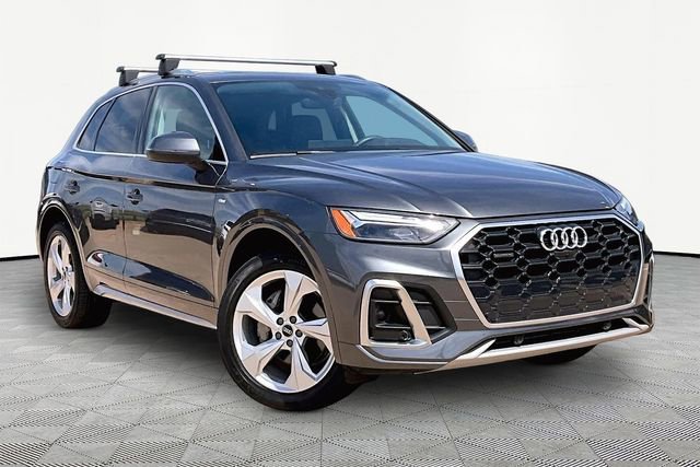 Used 2023 Audi Q5 2.0T Premium Plus w/ Premium Plus Package AWD/4WD image 11