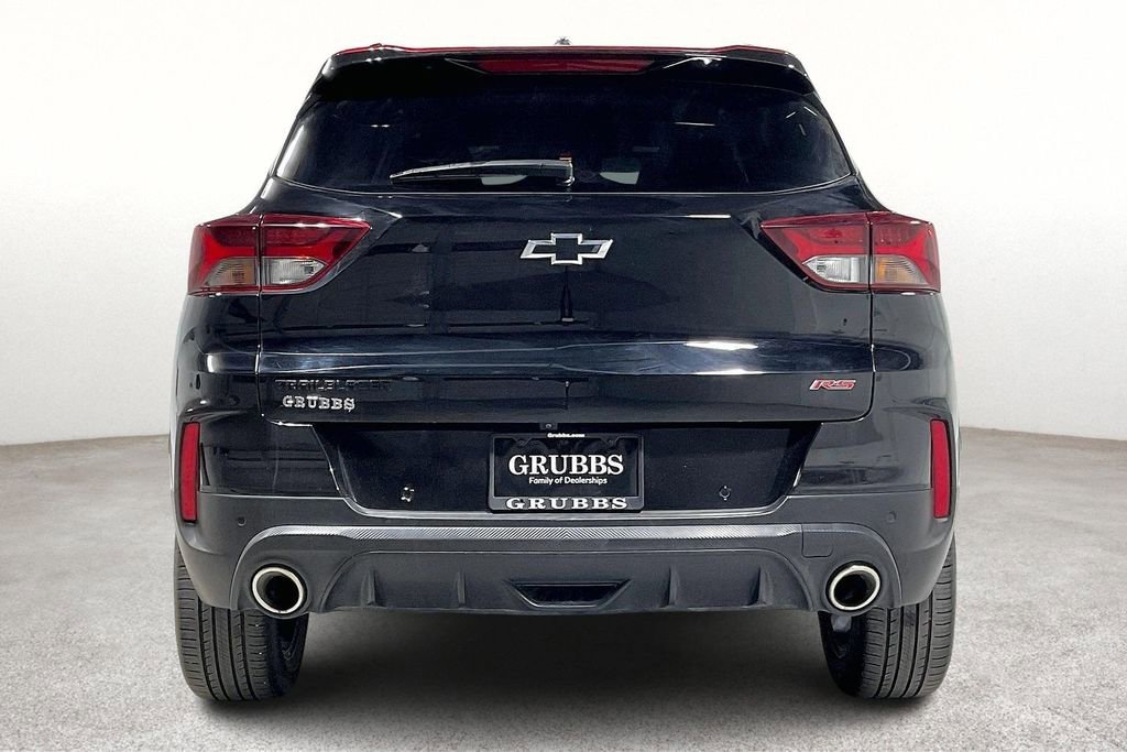 Used 2023 Chevrolet TrailBlazer RS w/ Sun and Liftgate Package image 6