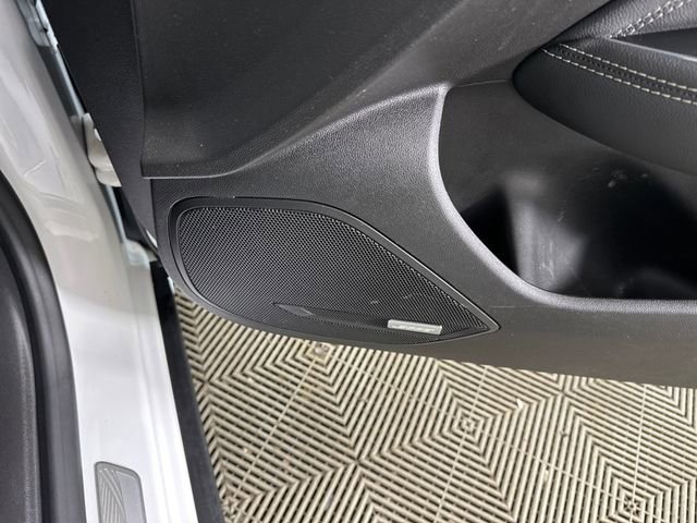 Used 2018 Buick Regal Essence w/ Driver Confidence Package #1 image 33