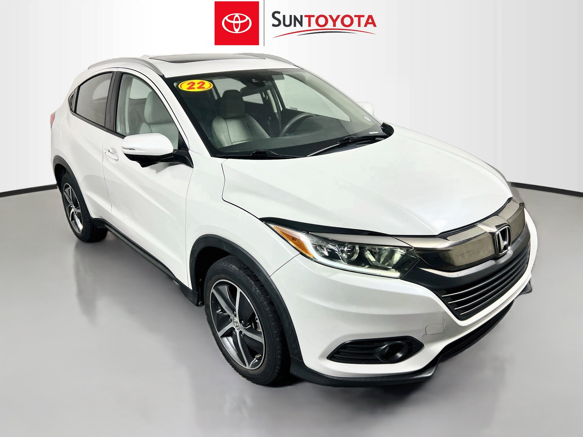 Used 2022 Honda HR-V EX image 1