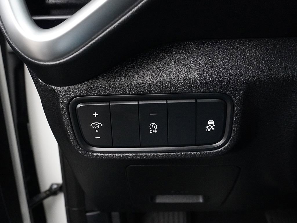 Used 2020 Kia Soul LX FWD image 32
