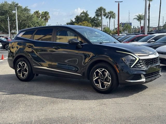 Certified 2024 Kia Sportage LX FWD image 16