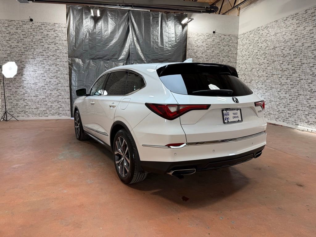 Used 2022 Acura MDX FWD w/ Technology Package image 5