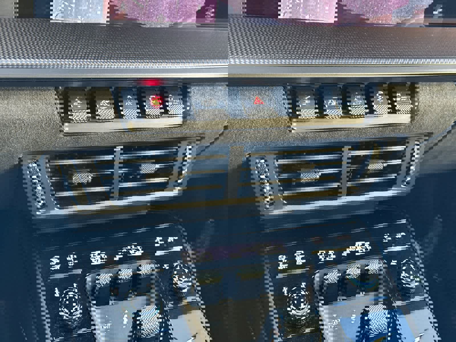 Used 2025 Porsche 911 Carrera GTS image 21