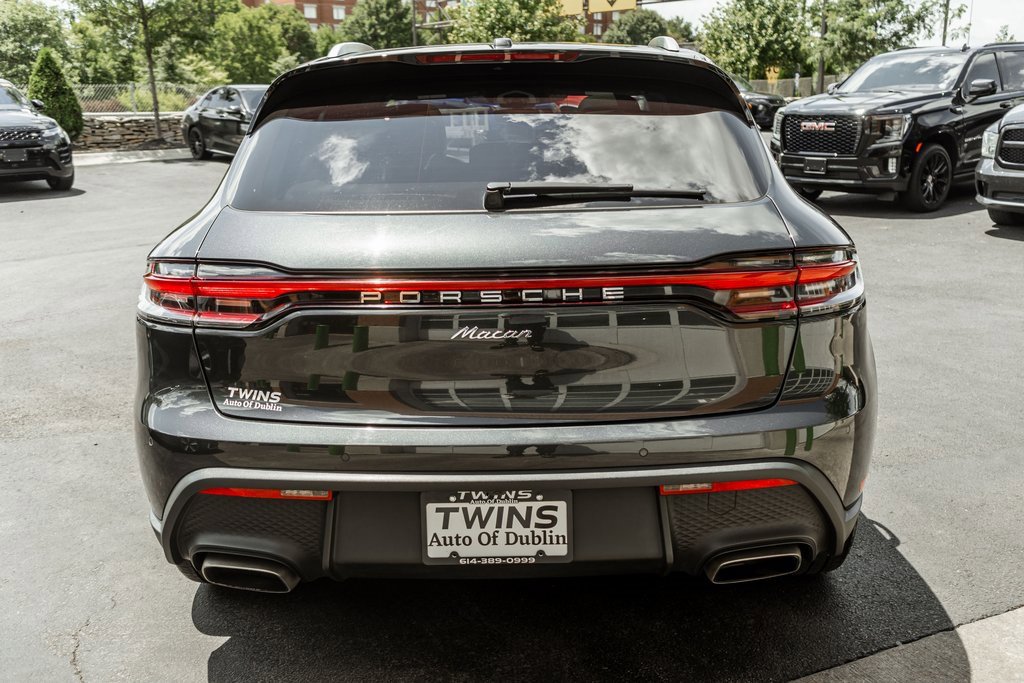 Used 2022 Porsche Macan image 38