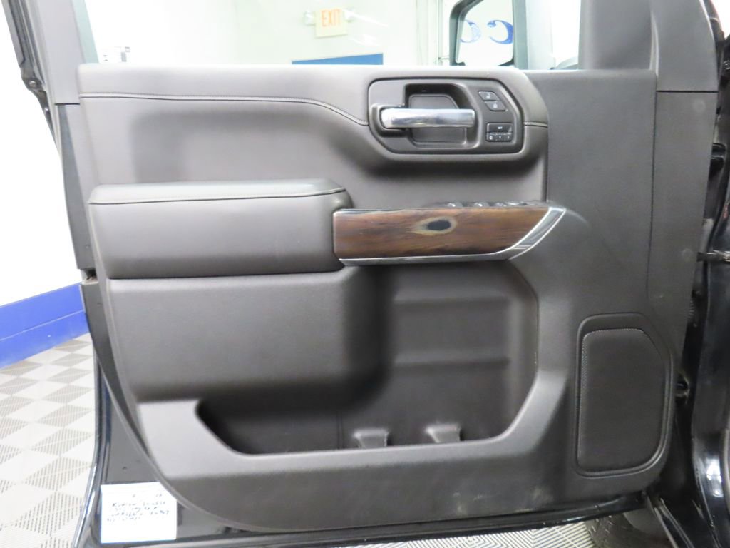 Used 2022 GMC Sierra 3500 SLT w/ X31 Off-Road Package image 50