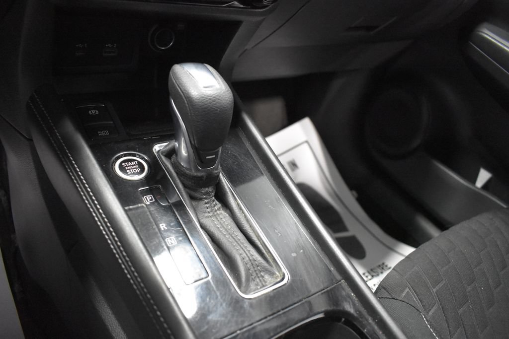 Used 2022 Nissan Kicks SV FWD image 16