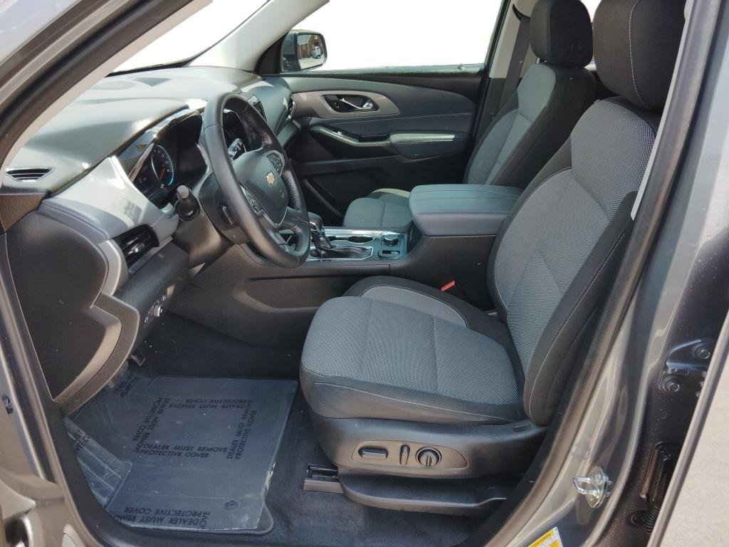 Used 2021 Chevrolet Traverse LT w/ LPO, Cargo Package AWD/4WD image 15