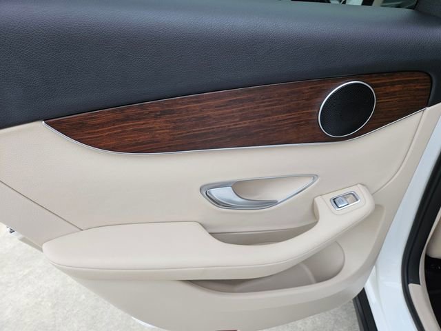 Used 2022 Mercedes-Benz GLC 300 4MATIC image 18