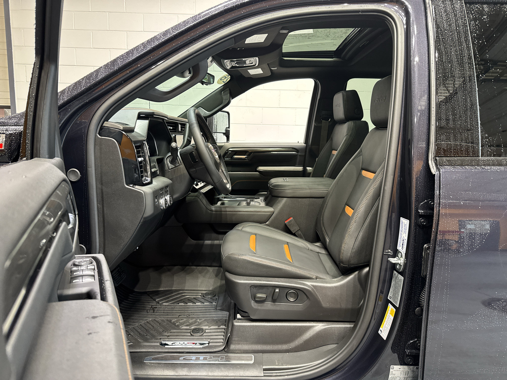 New 2026 GMC Sierra 2500 AT4 w/ AT4 Premium Plus Package AWD/4WD image 18