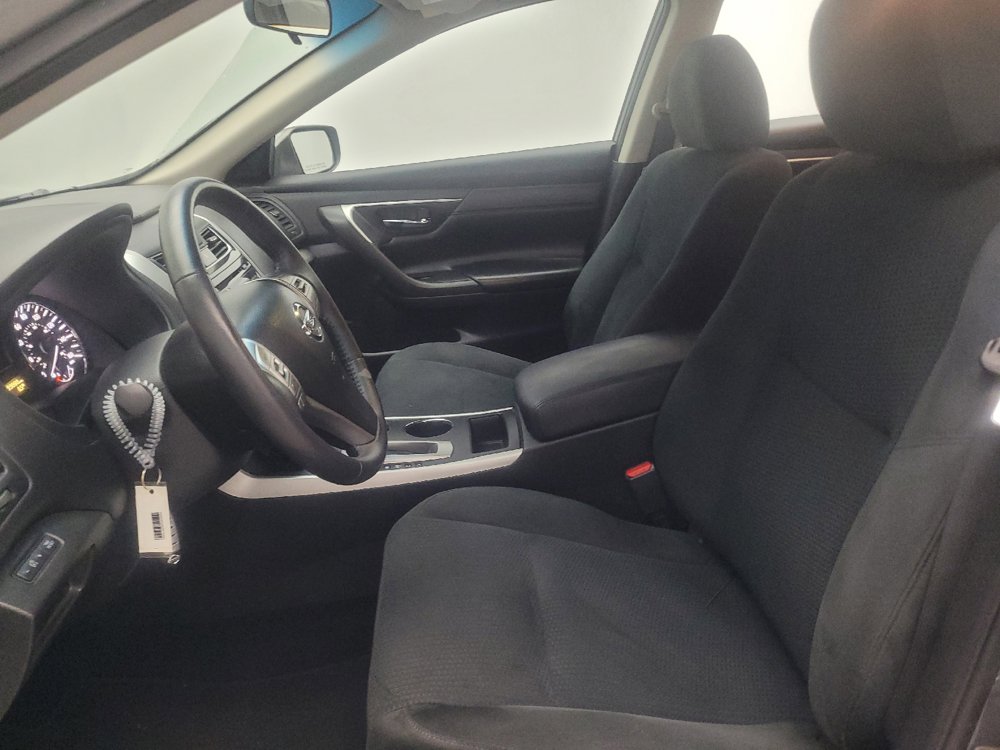 Used 2015 Nissan Altima 2.5 SV FWD image 17