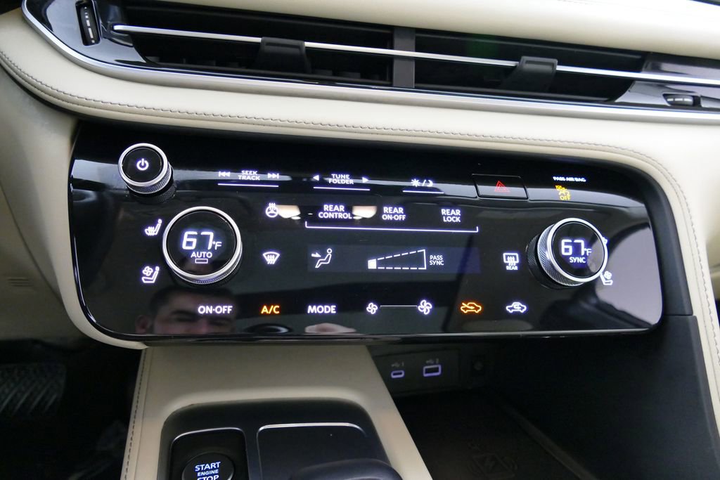 Used 2024 INFINITI QX60 Luxe AWD/4WD image 14