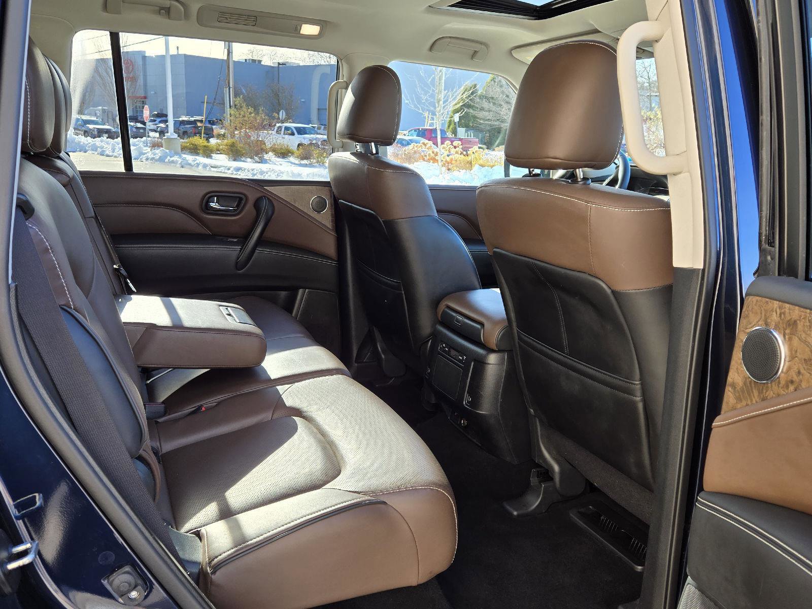 Certified 2022 INFINITI QX80 Premium Select w/ Cargo Package image 18