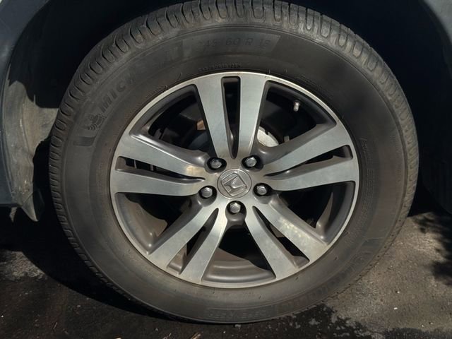 Used 2017 Honda Pilot EX-L image 10