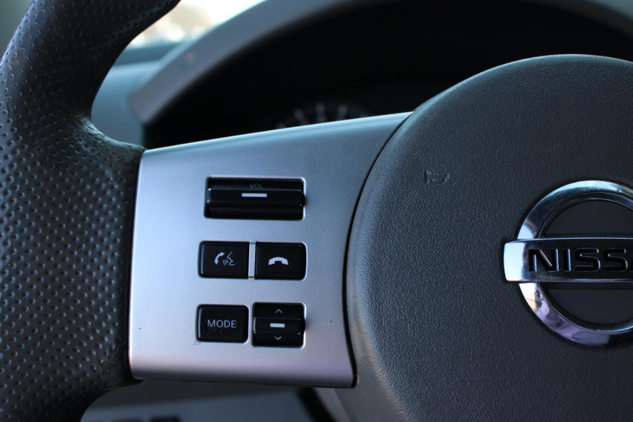 Used 2017 Nissan Frontier S image 17