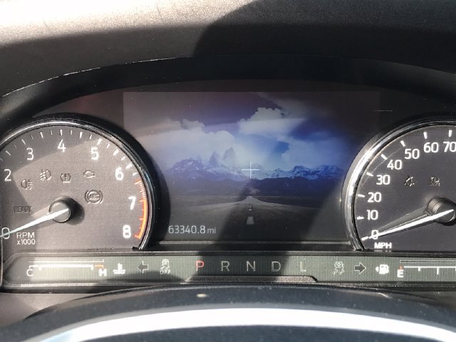 Used 2023 Ford Explorer Limited AWD/4WD image 37