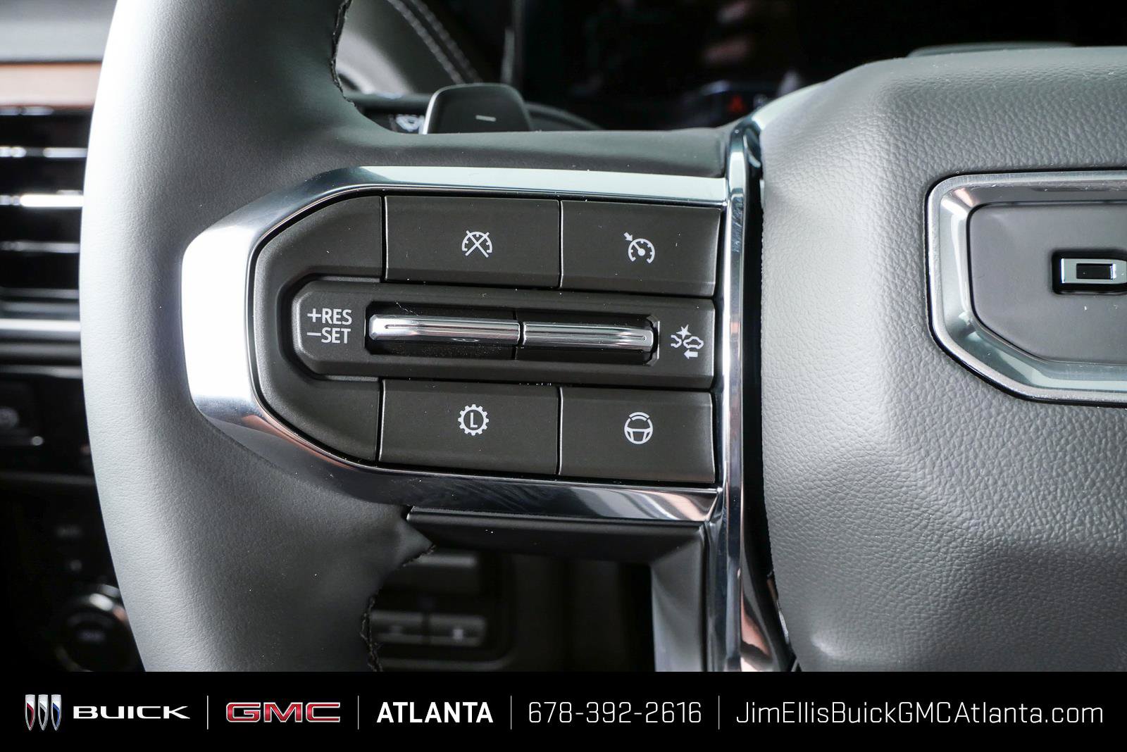 New 2026 GMC Yukon XL Denali w/ Advanced Technology Package AWD/4WD image 11