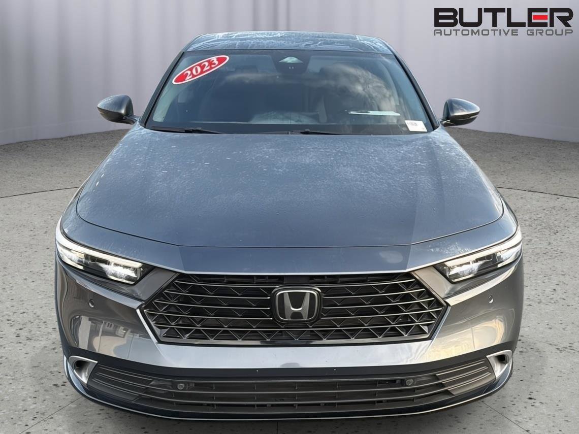 Used 2023 Honda Accord Touring image 9