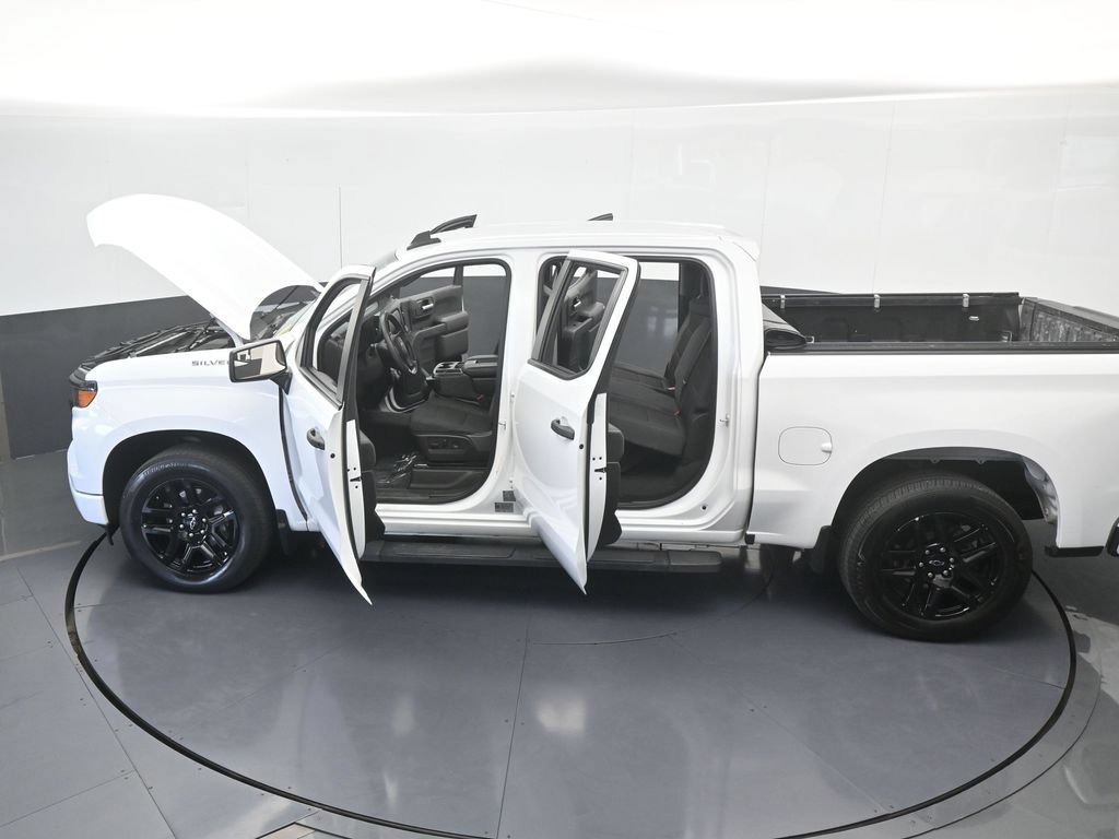 Used 2024 Chevrolet Silverado 1500 Custom RWD image 69