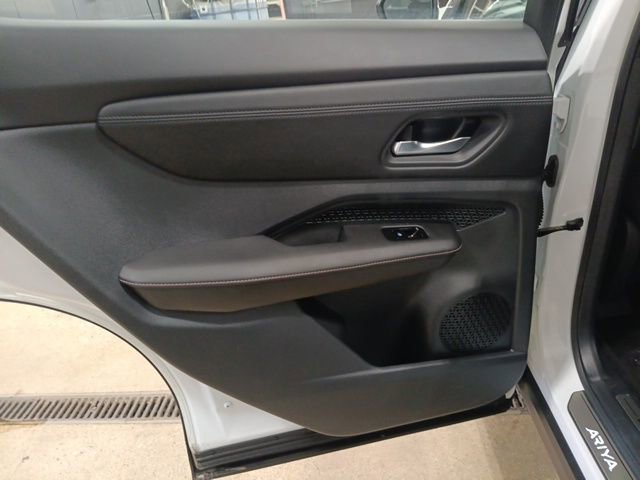 Used 2023 Nissan Ariya AWD image 26