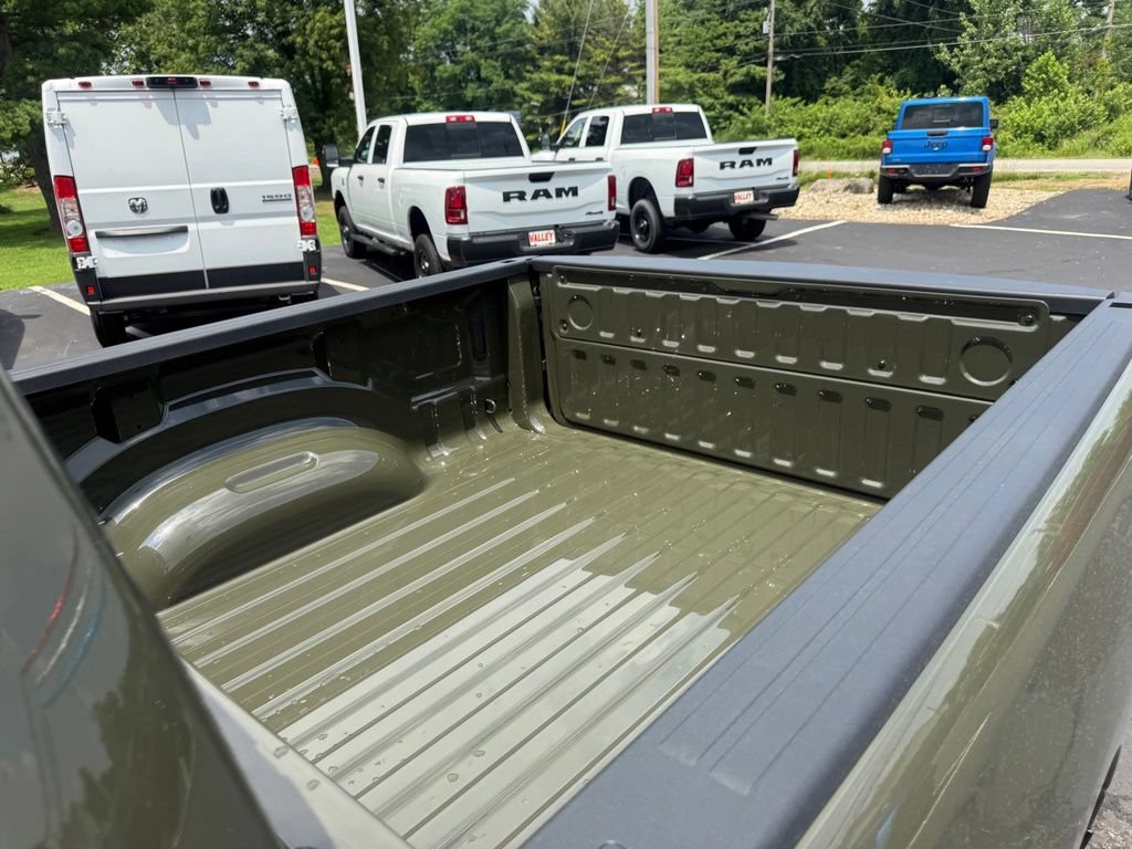 New 2026 RAM 1500 Express AWD/4WD image 42
