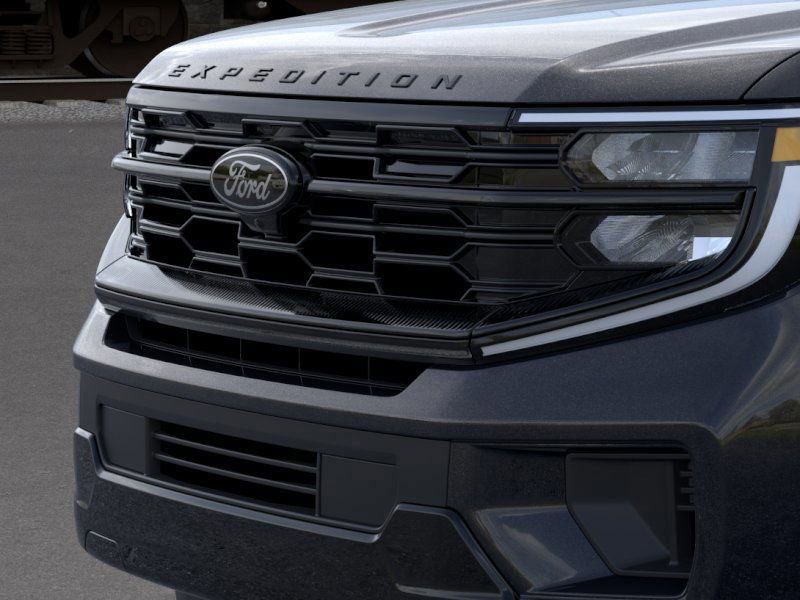 New 2026 Ford Expedition Max Platinum image 17