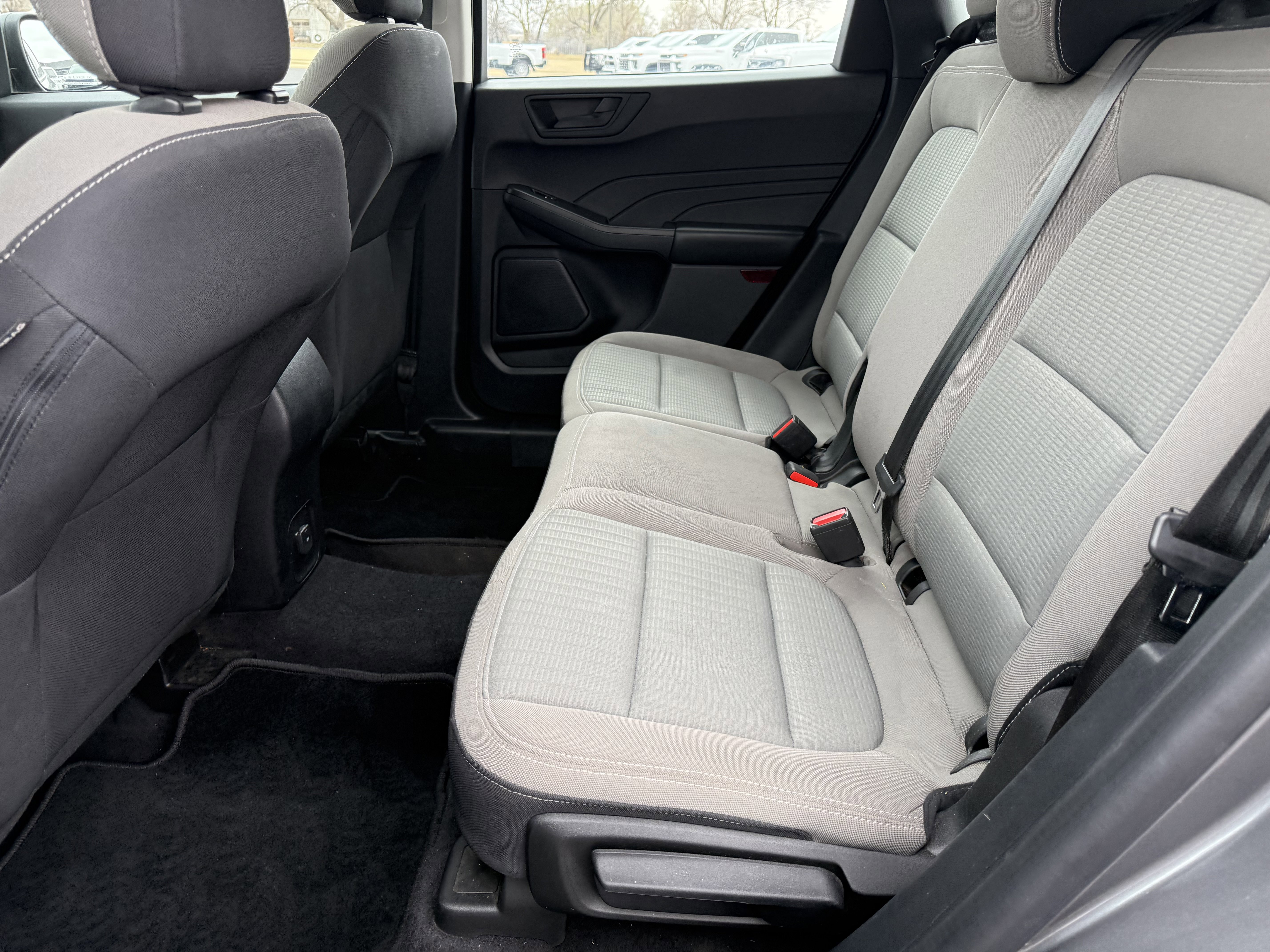 Used 2022 Ford Escape S image 8