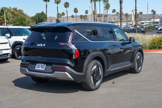 New 2026 Kia EV9 Wind AWD/4WD image 5