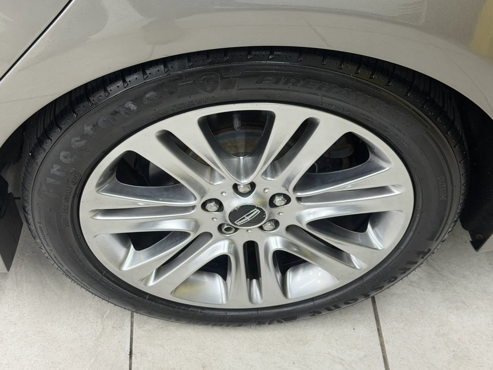 Used 2015 Lincoln MKZ FWD image 32