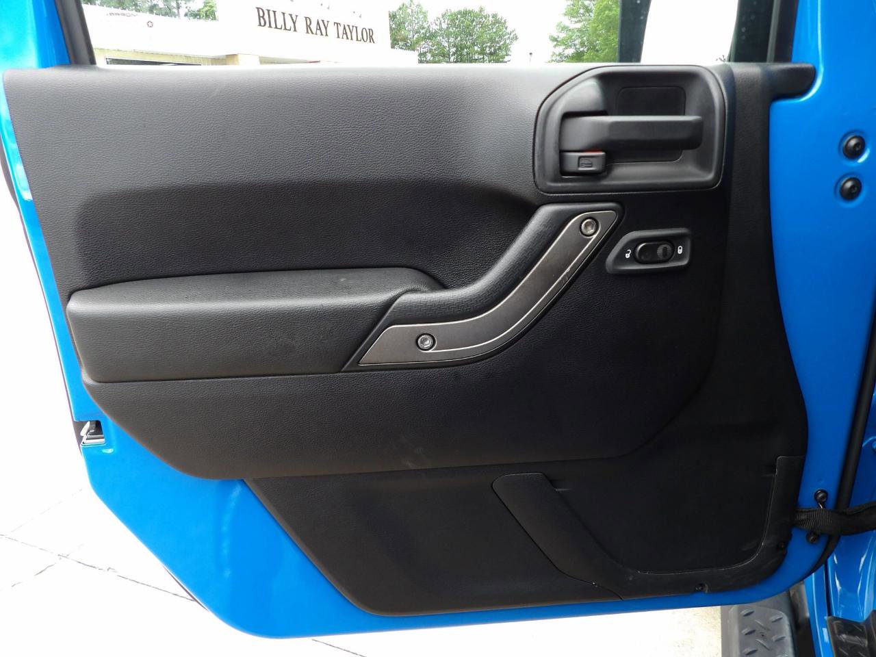 Used 2012 Jeep Wrangler Sport image 8