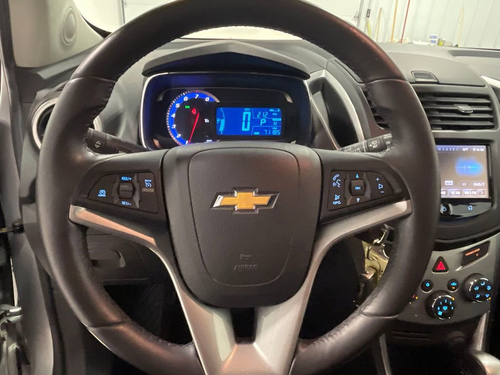 Used 2016 Chevrolet Trax LT w/ LT Convenience Package image 29