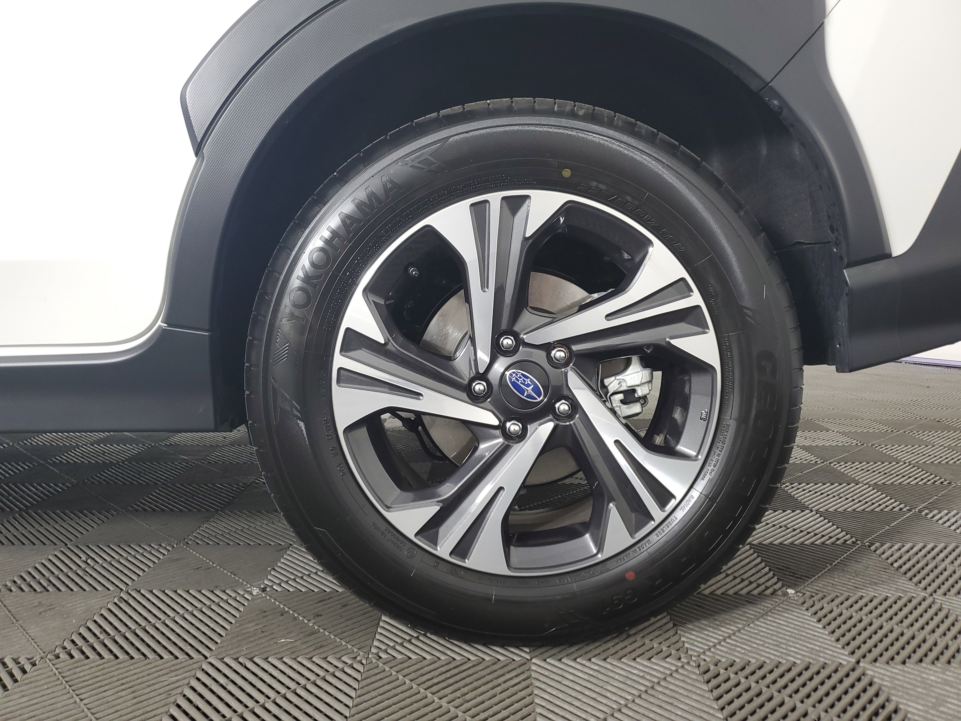 Used 2026 Subaru Crosstrek 2.0i Premium image 32