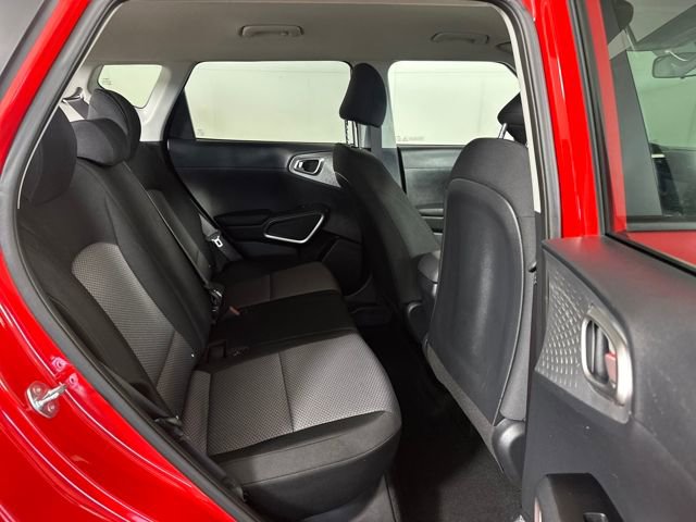 Used 2025 Kia Soul LX w/ LX Technology Package image 27