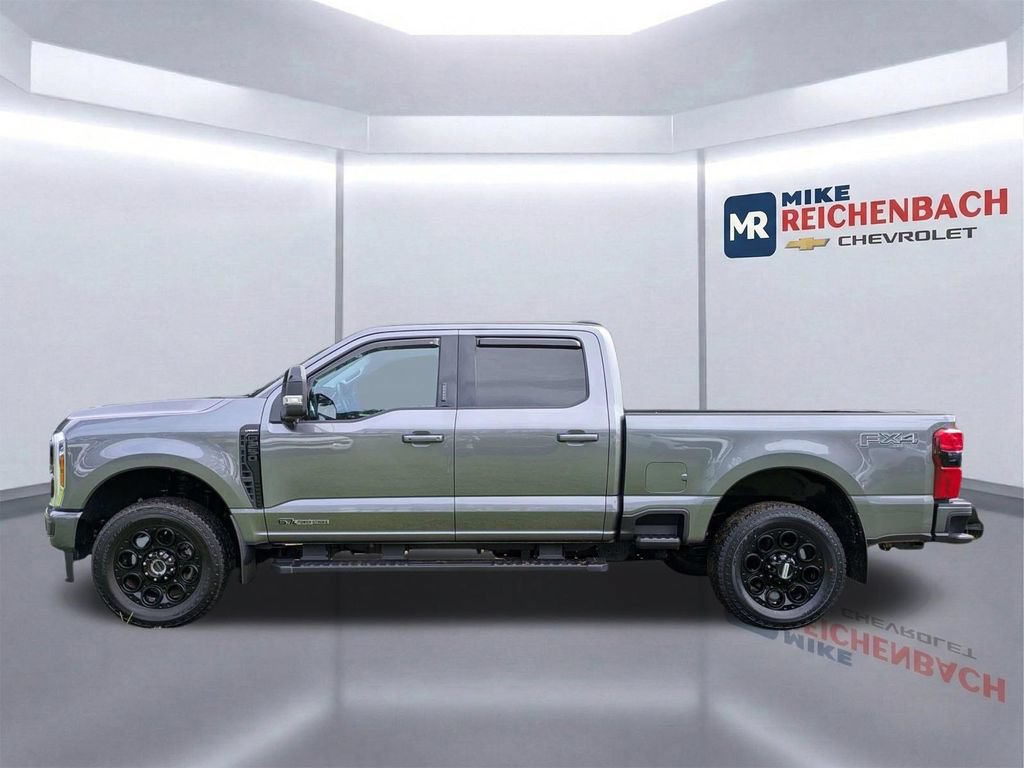 Used 2024 Ford F250 Lariat w/ Black Appearance Package AWD/4WD image 7