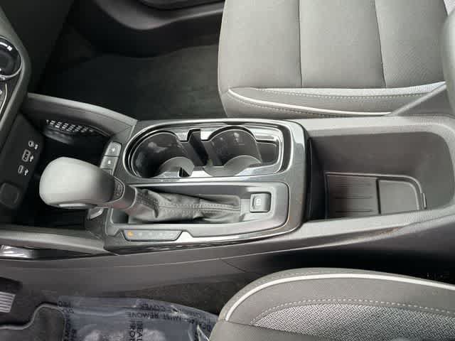 Used 2022 Chevrolet TrailBlazer LT w/ Confidence II Package FWD image 22