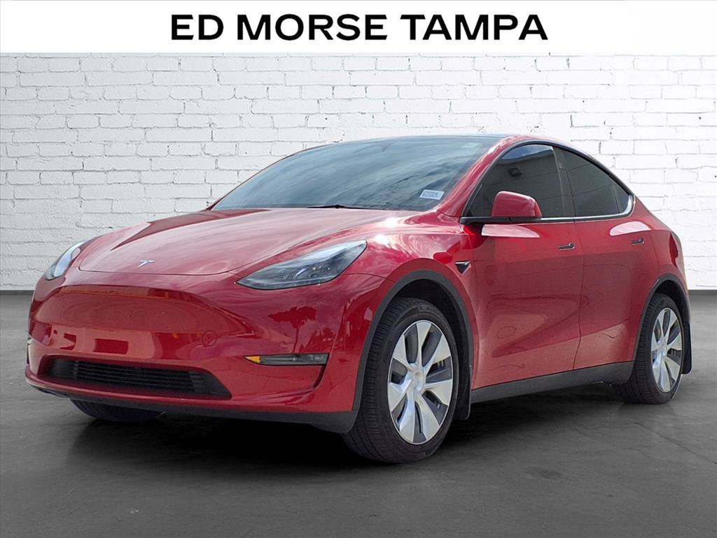 Used 2024 Tesla Model Y Long Range AWD/4WD image 1