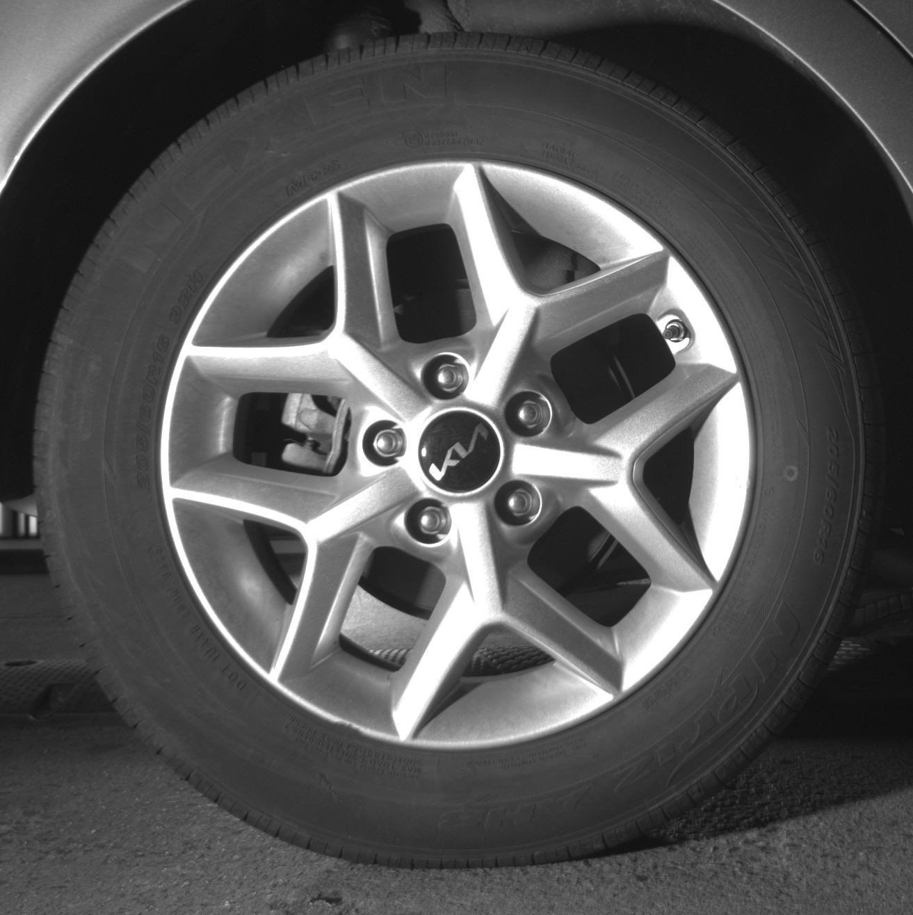 Used 2025 Kia Soul LX w/ LX Technology Package FWD image 27