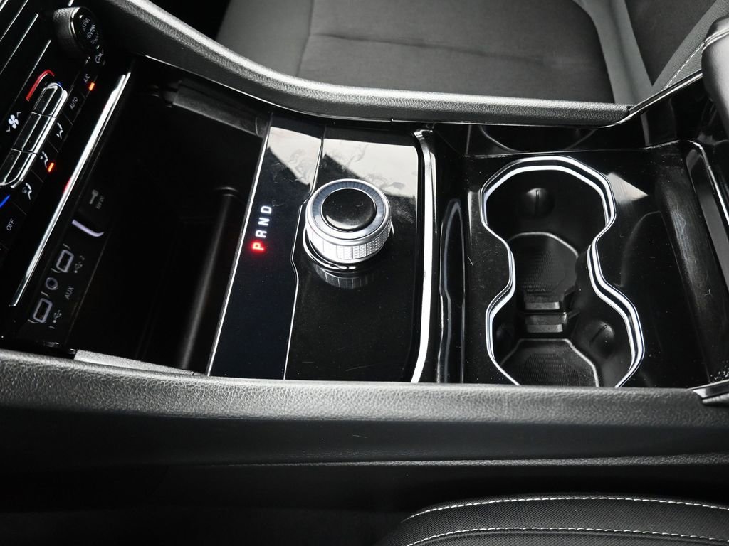 Used 2023 Jeep Grand Cherokee L Laredo AWD/4WD image 25