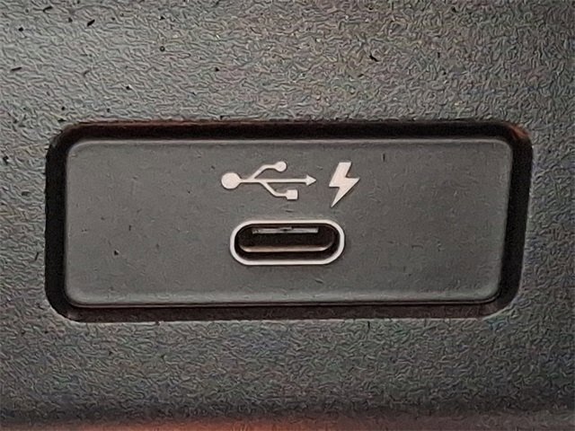 Used 2022 BMW X5 M50i image 35