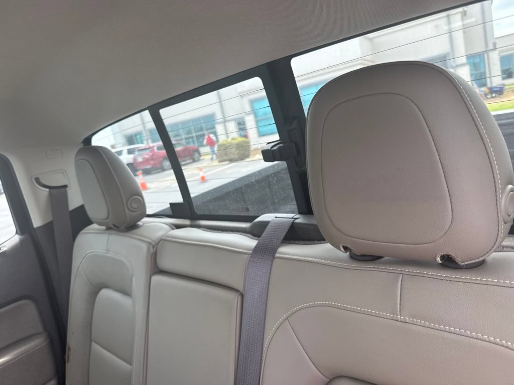 Used 2015 GMC Canyon SLT AWD/4WD image 7